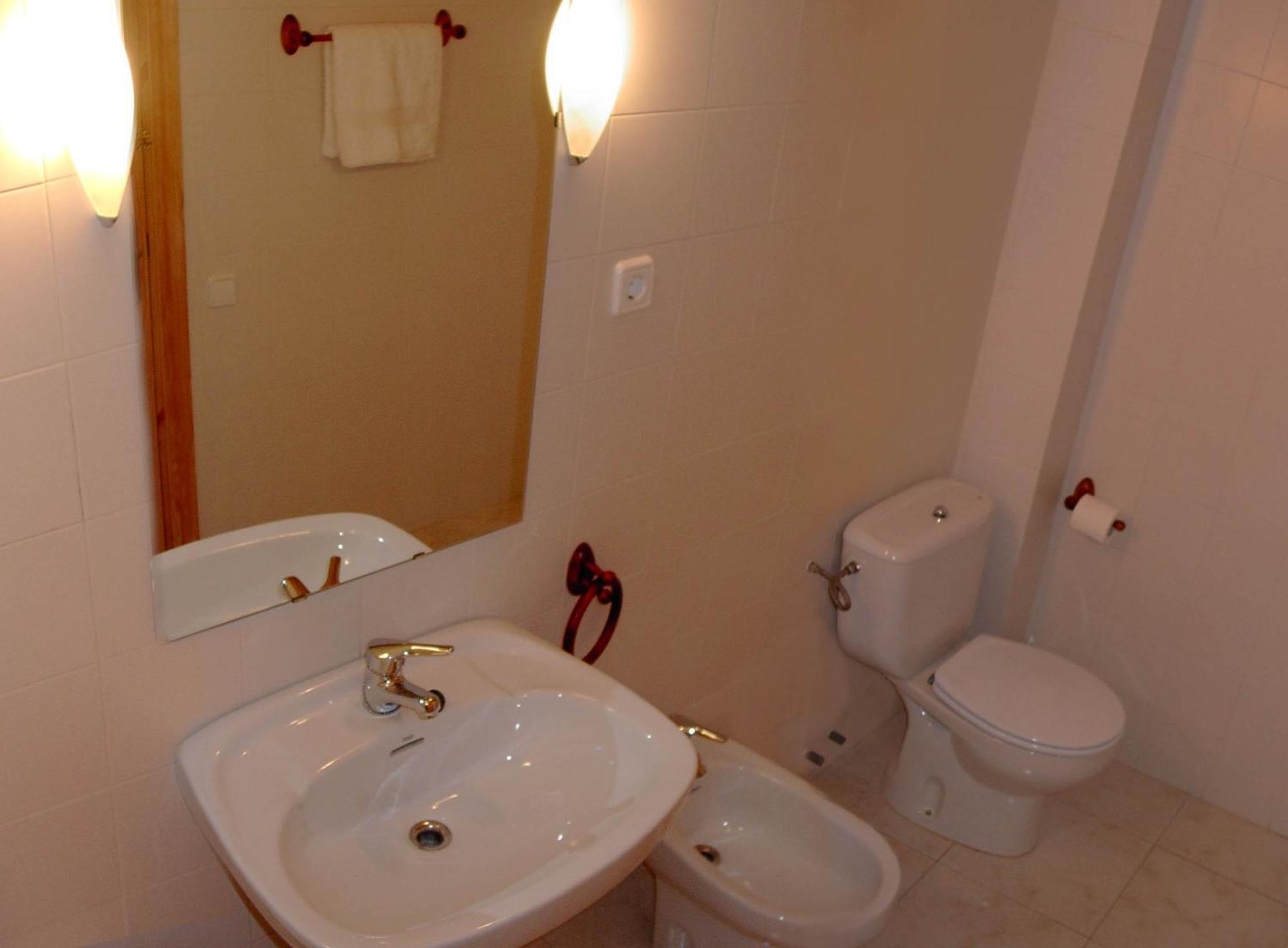 Apartaments El Tarter 에리야바 외부 사진